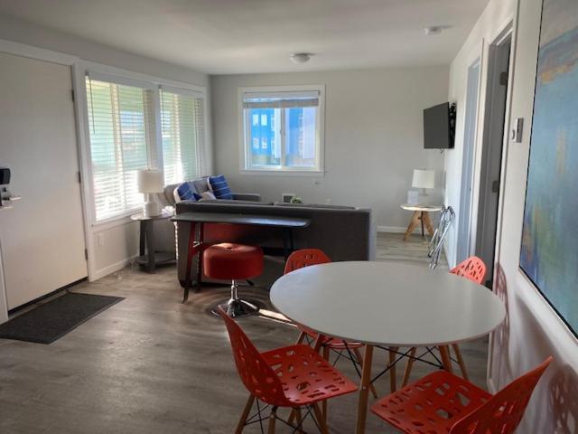 Ocean Shores Resort (Adults Only) 오션 쇼어스 외부 사진