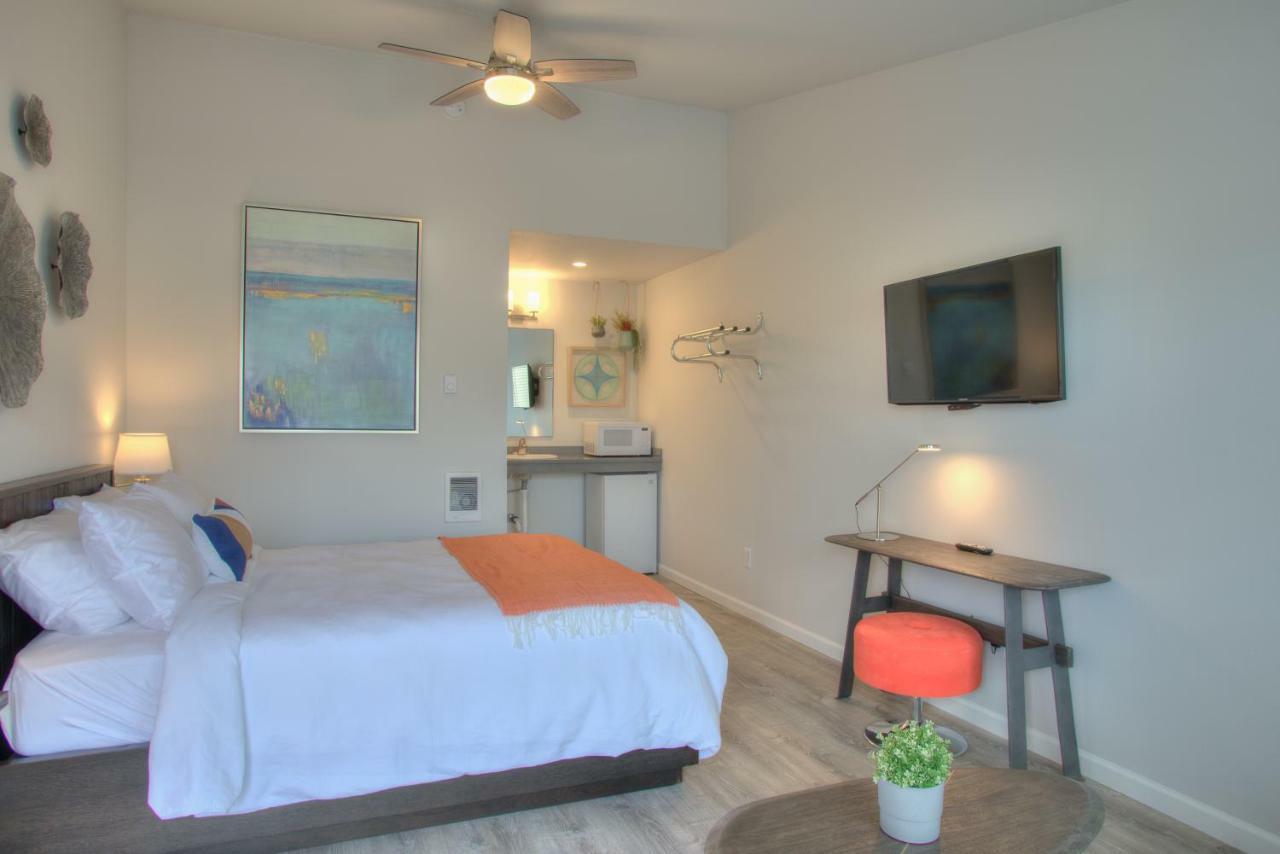 Ocean Shores Resort (Adults Only) 오션 쇼어스 외부 사진