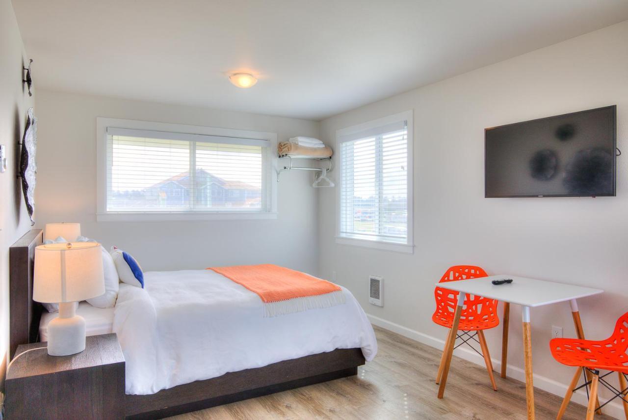Ocean Shores Resort (Adults Only) 오션 쇼어스 외부 사진