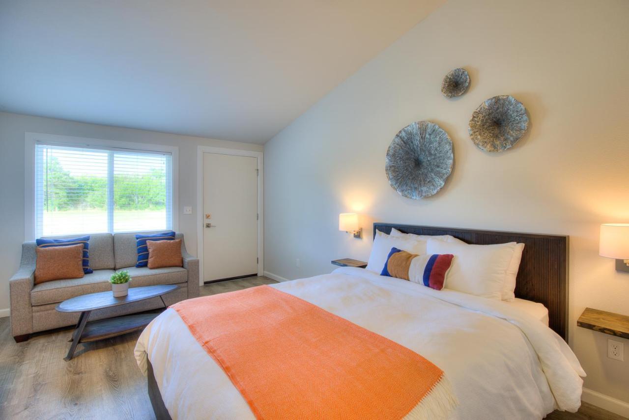 Ocean Shores Resort (Adults Only) 오션 쇼어스 외부 사진